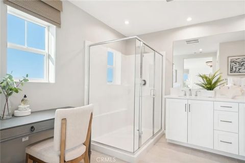 Tiny photo for 16054 Esparza Lane, Fontana, CA 92336 (MLS # SW25252223)