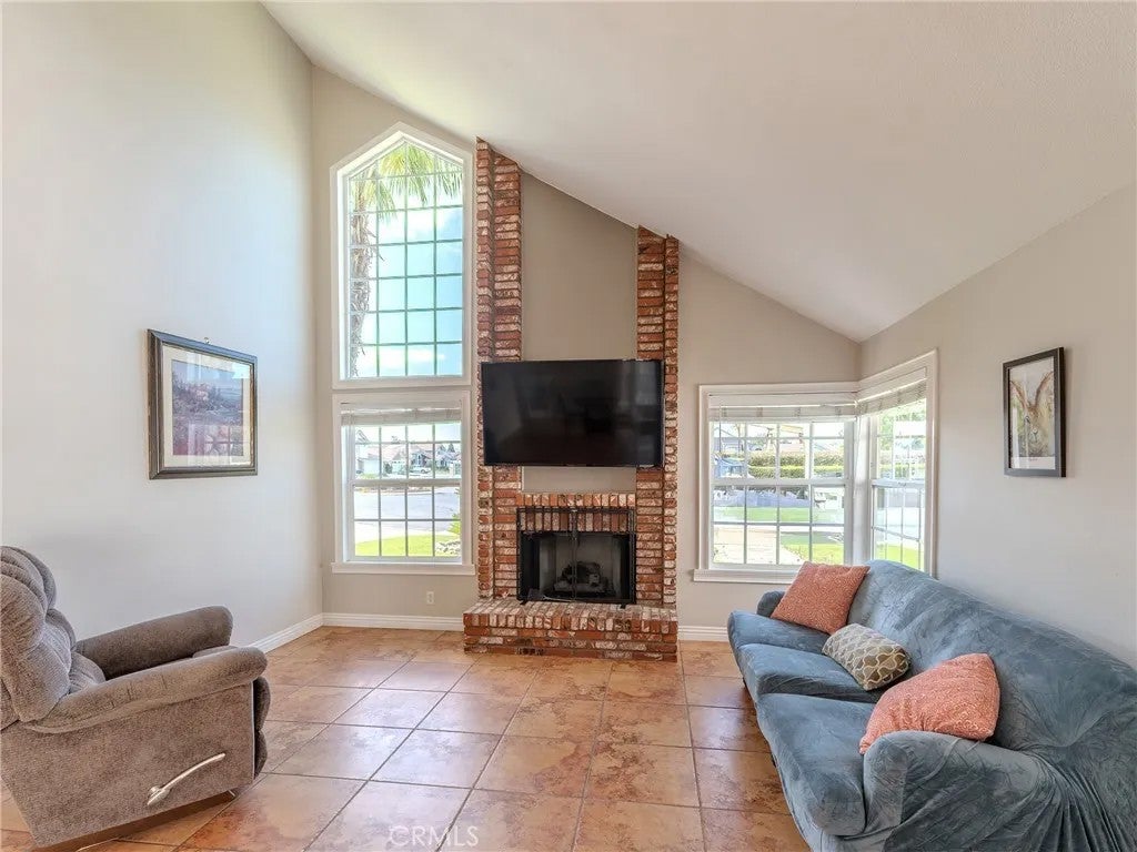 16660 Carriage Circle