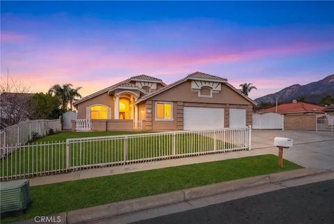 Photo of 6260 London Avenue, Rancho Cucamonga, CA 91737 (MLS # CV26059186)