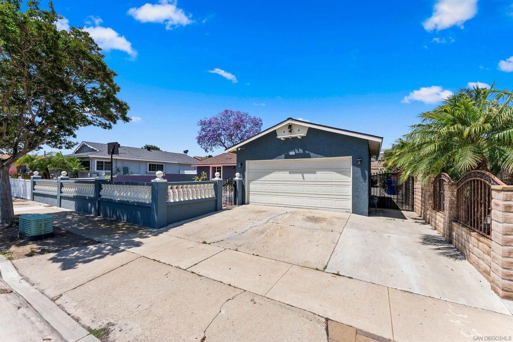 Photo of 240 Ledgewood Ln, San Diego, CA 92114 (MLS # 260010264)