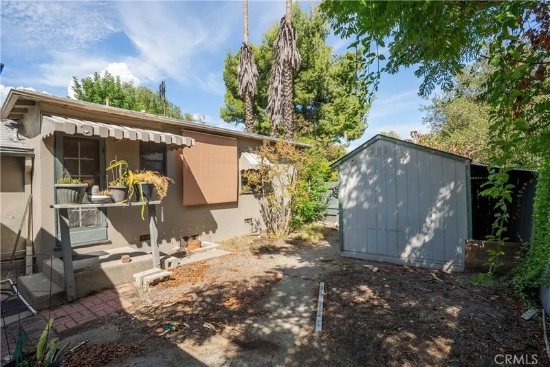 1195 N Campus Avenue