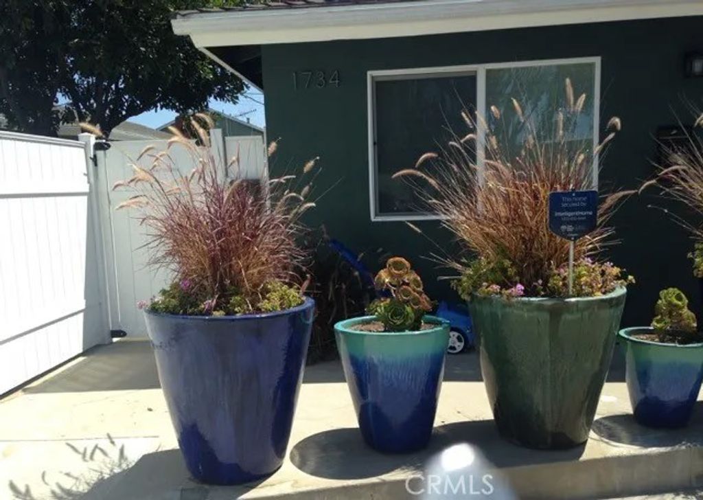 Photo of 1734 Flower Avenue, Torrance, CA 90503 (MLS # SB26063821)