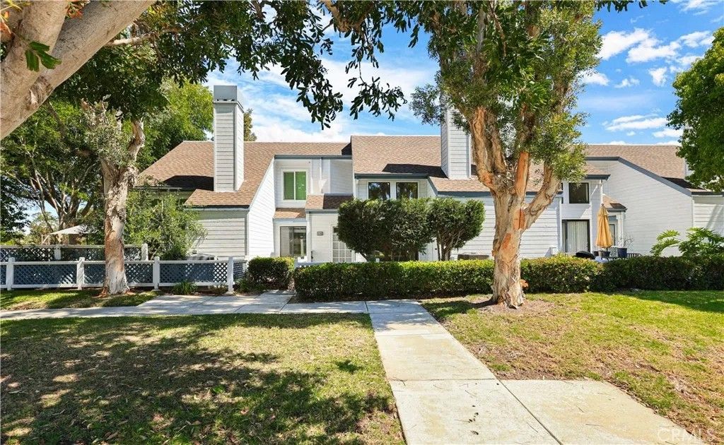 Photo of 446 Fallingstar, Irvine, CA 92614 (MLS # PW26073614)