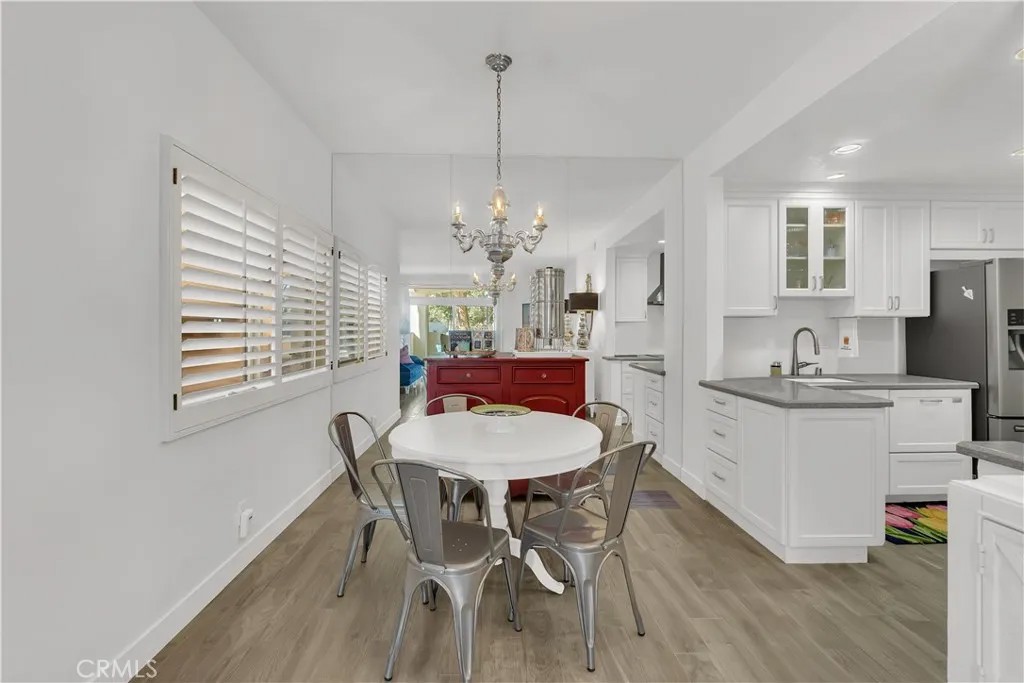 358 Villa Point