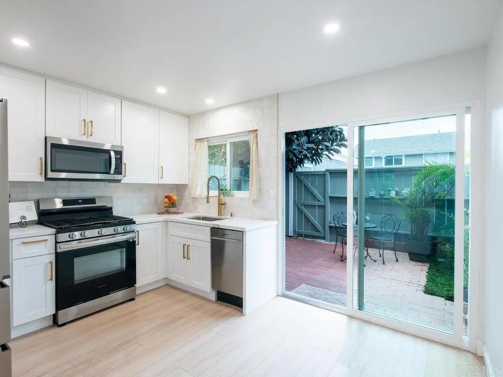 Photo of 2525 Jefferson Street #B, Carlsbad, CA 92008 (MLS # NDP2510967)