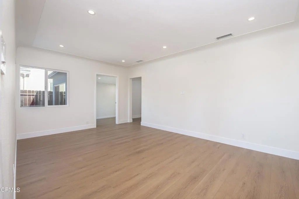 Photo of 5840 Satsuma Avenue Avenue, Los Angeles, CA 91601 (MLS # P1-25956)