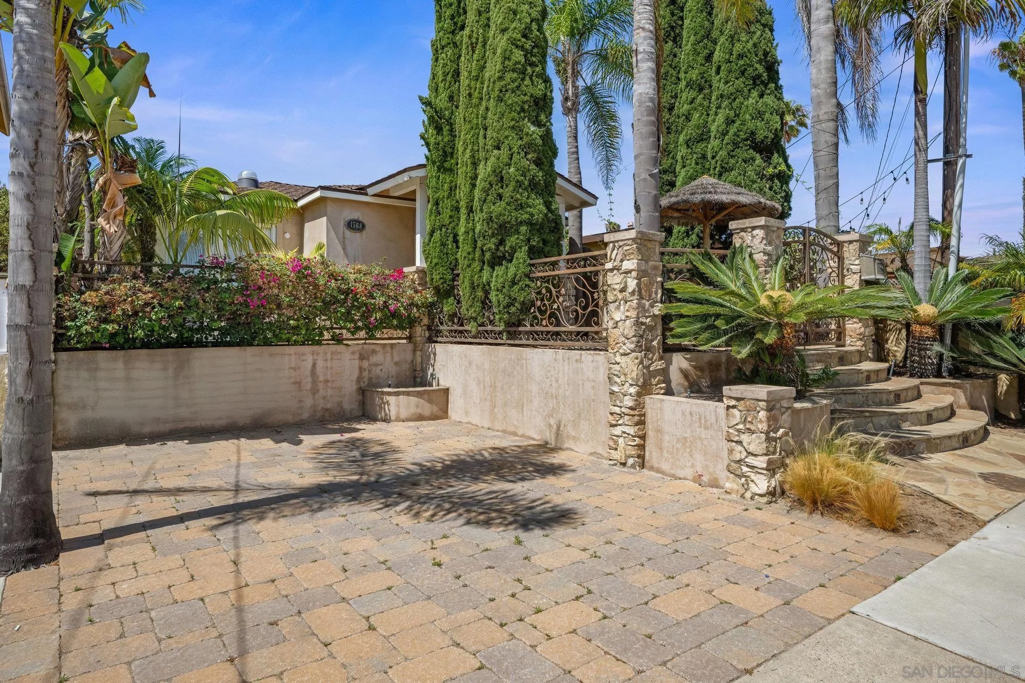 1568 Pacific Beach Dr