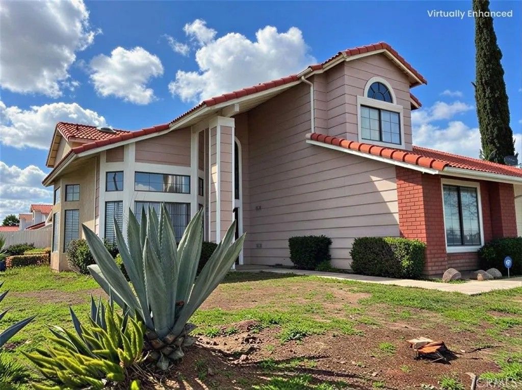 Photo of 2560 E Avenue R12, Palmdale, CA 93550 (MLS # SR26035911)