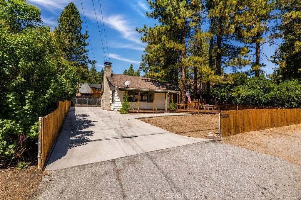 1029 Sierra