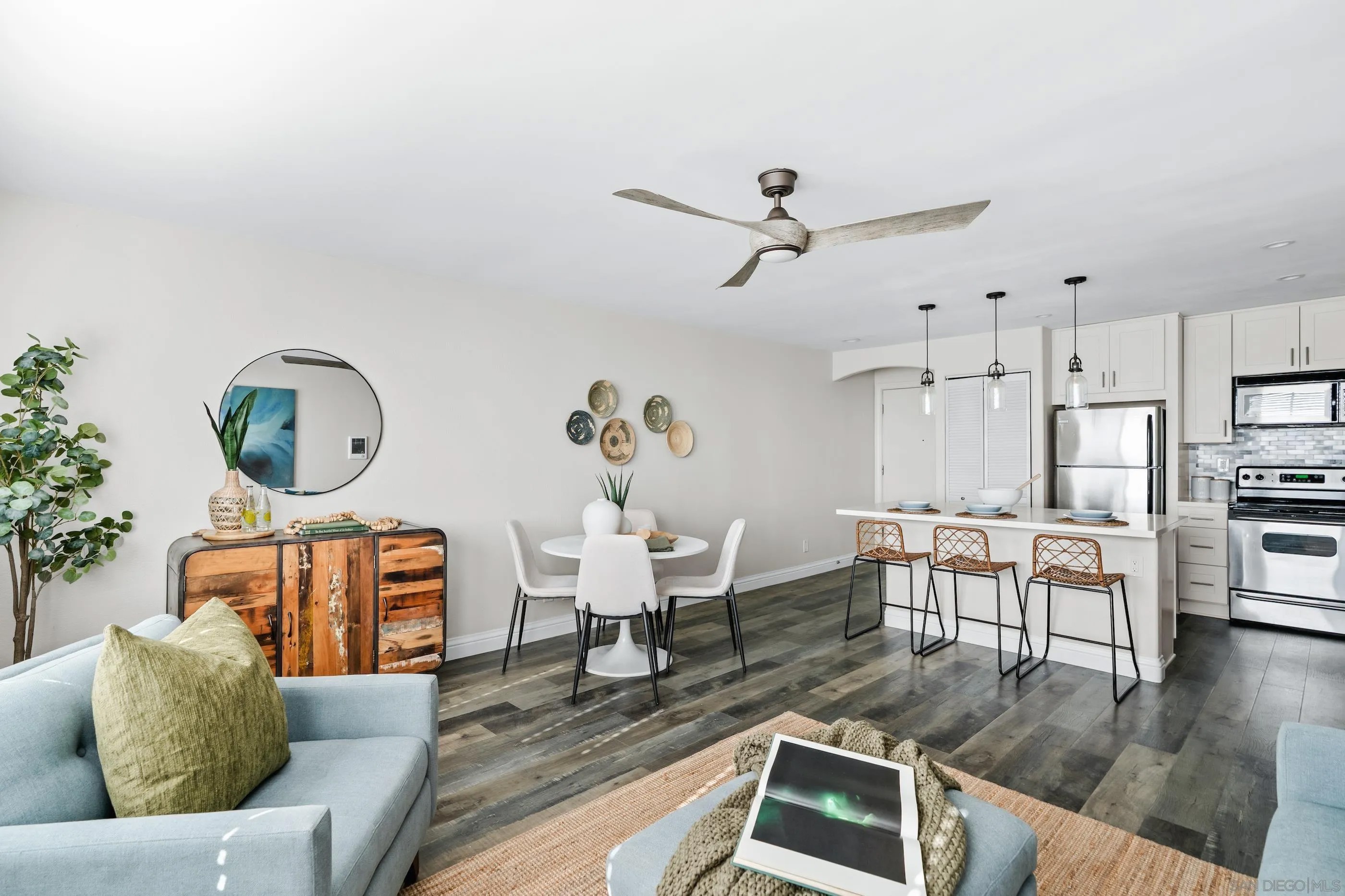 1205 Colusa St 18