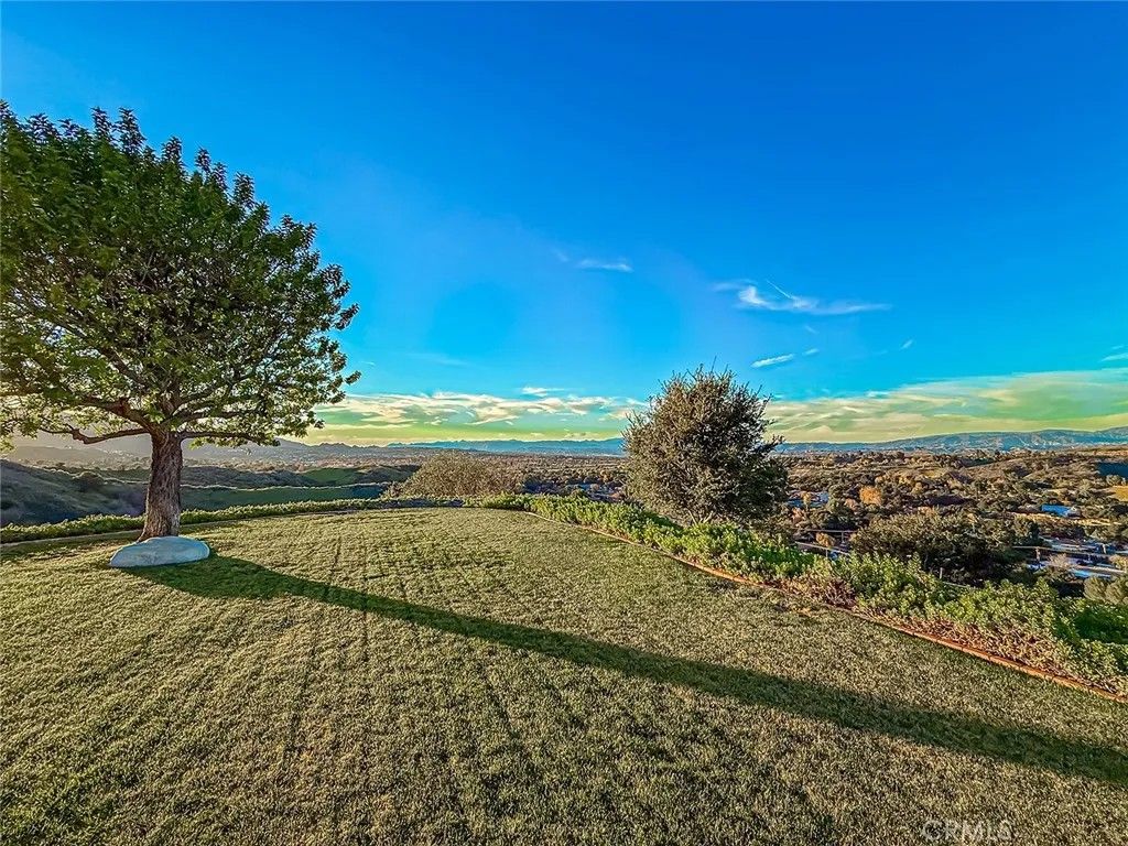 Photo of 24525 Desert, Newhall, CA 91321 (MLS # SR26044632)