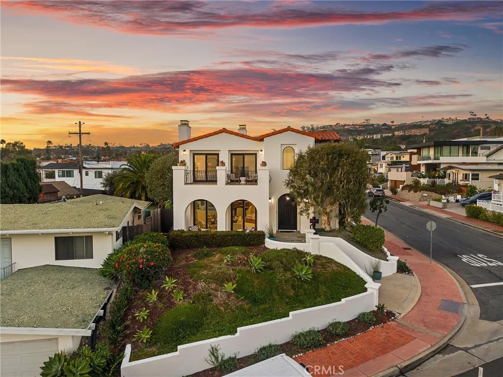 705 S Ola Vista