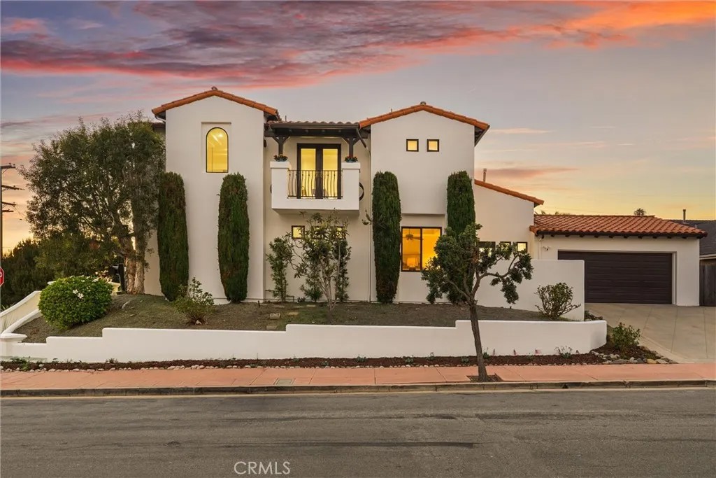705 S Ola Vista