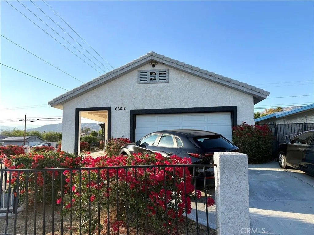 Photo of 66012 5th Street, Desert Hot Springs, CA 92240 (MLS # SW26092531)