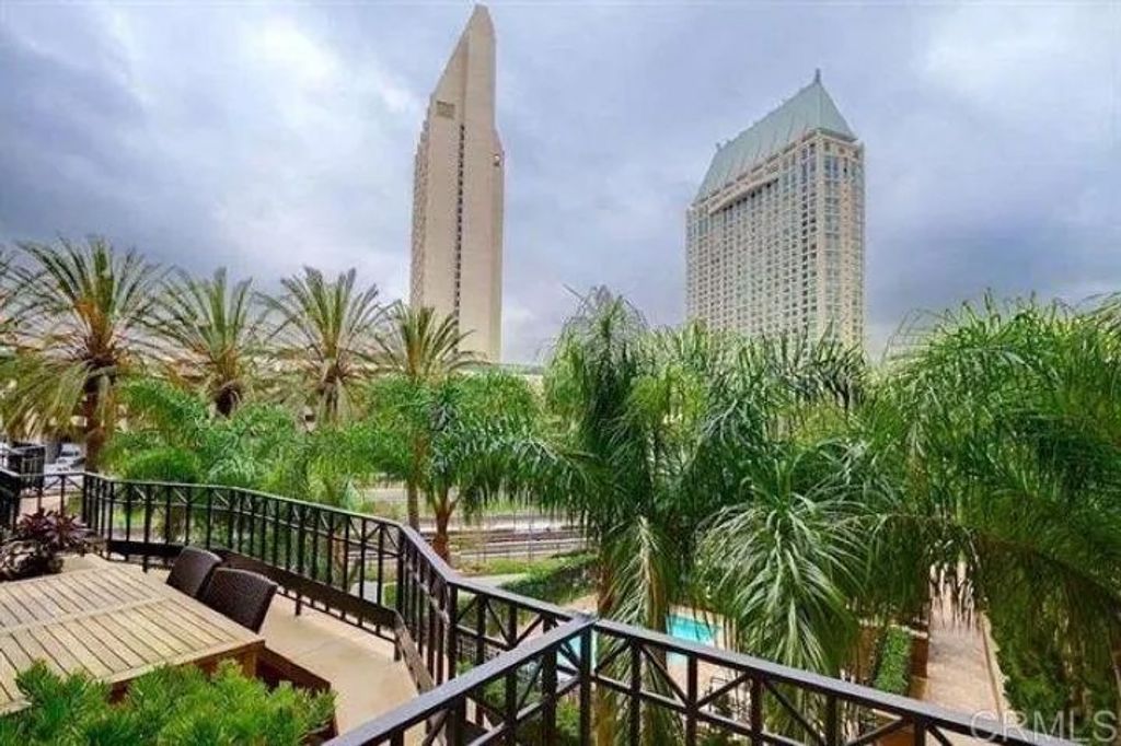 Photo of 500 W Harbor Drive #318, San Diego, CA 92101 (MLS # PTP2600836)