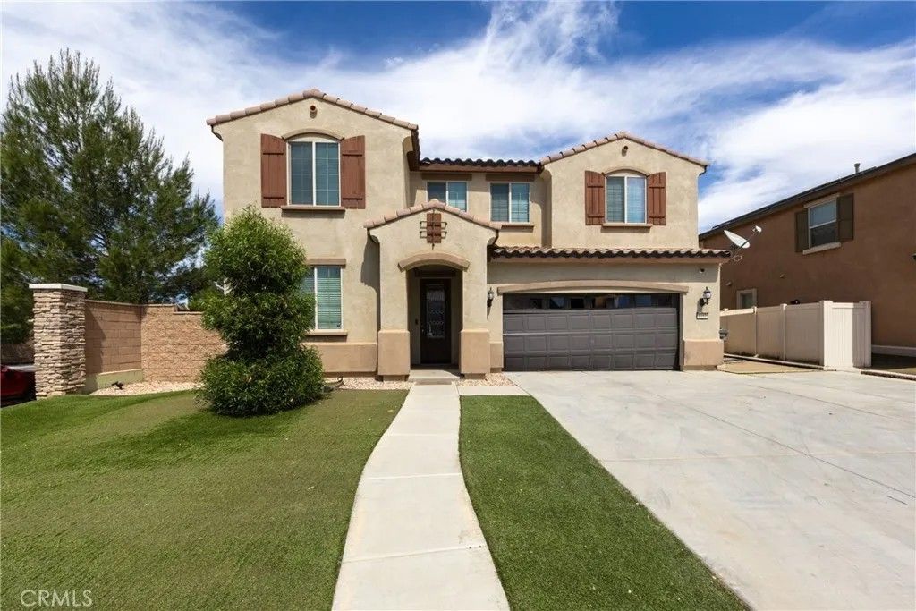 Photo of 1102 Moraga Avenue, Perris, CA 92571 (MLS # CV26018987)