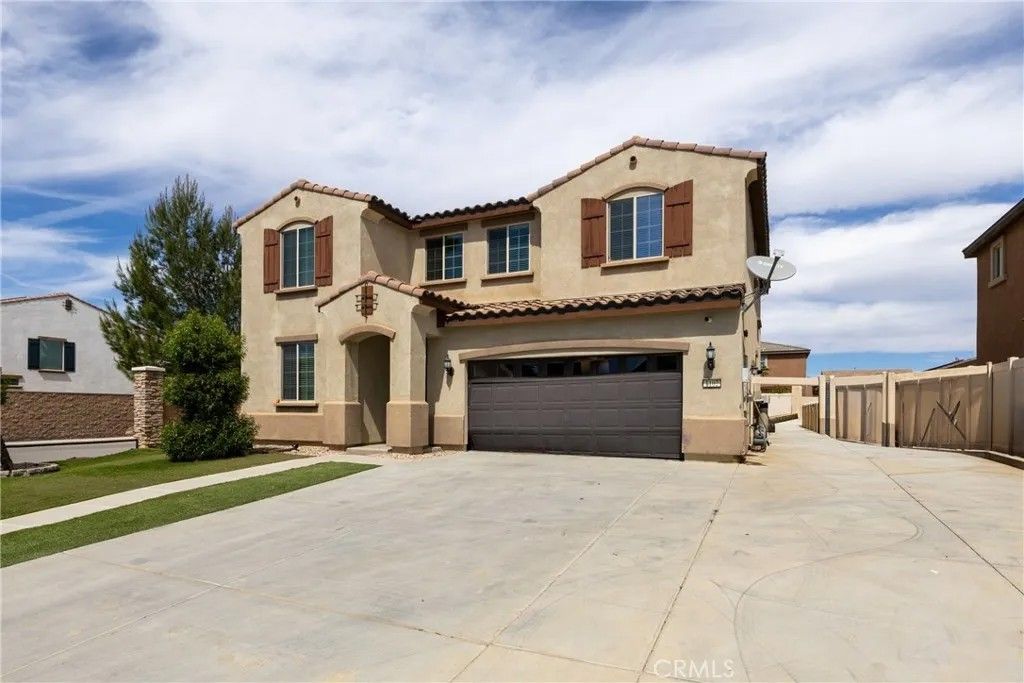 Photo of 1102 Moraga Avenue, Perris, CA 92571 (MLS # CV26018987)