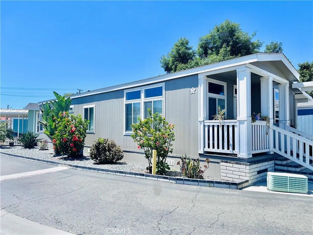 Photo of 1560 S Otterbein Ave #5, Rowland Heights, CA 91748 (MLS # TR26086958)