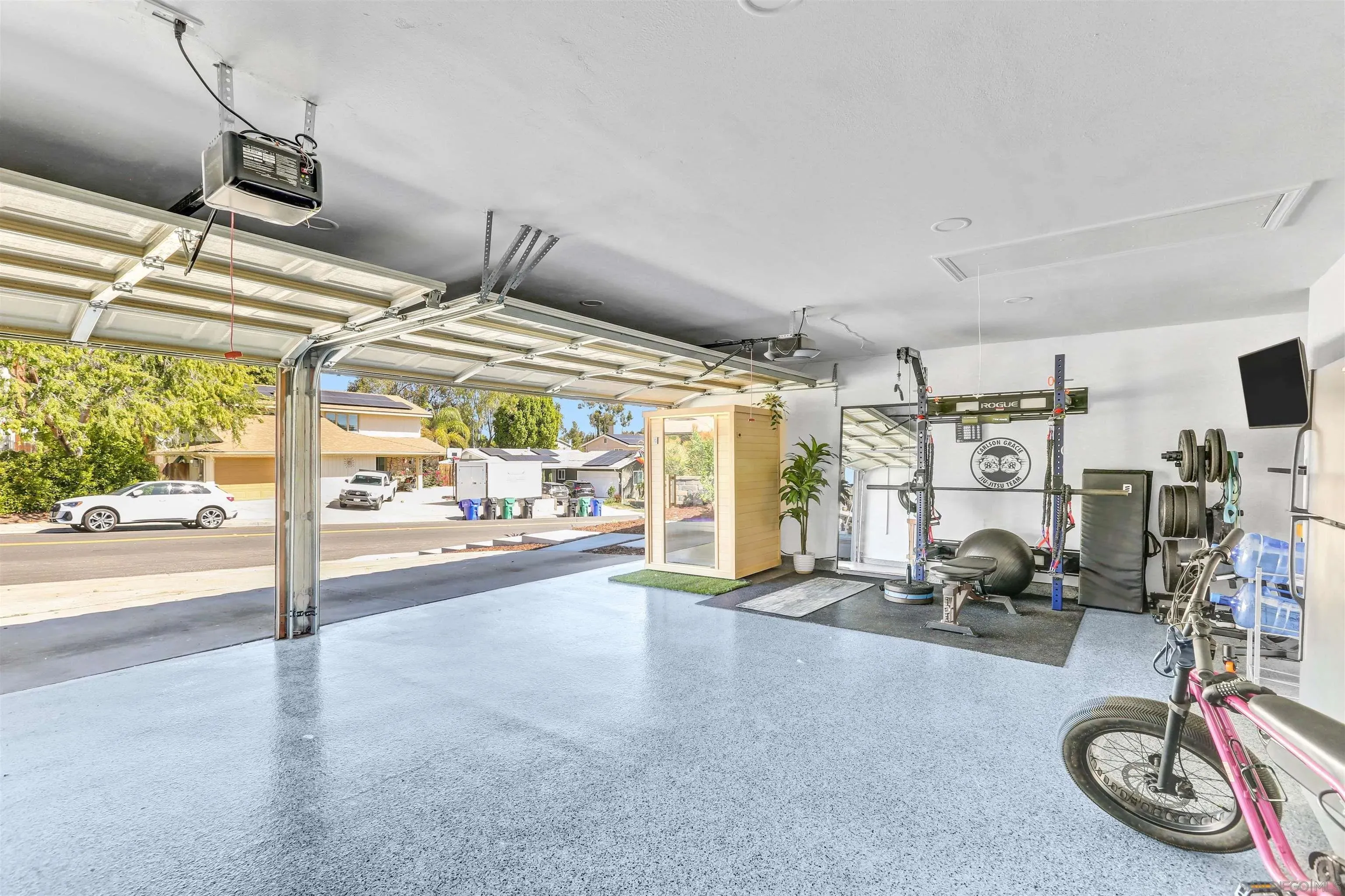 San Diego, California 92119, United States, 4 Bedrooms Bedrooms, ,3 BathroomsBathrooms,Residential,Active,219652