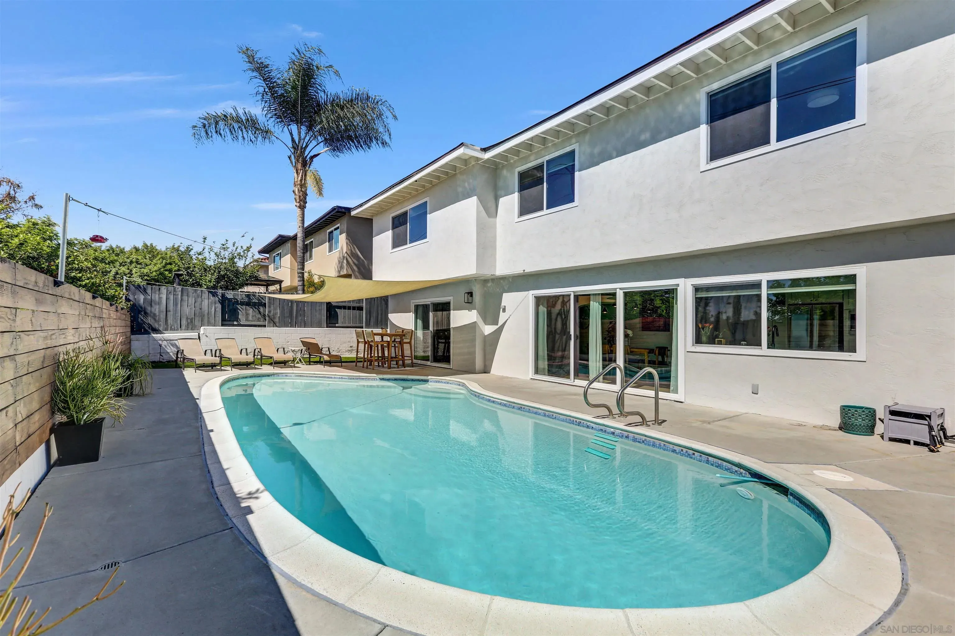 San Diego, California 92119, United States, 4 Bedrooms Bedrooms, ,3 BathroomsBathrooms,Residential,Active,219652