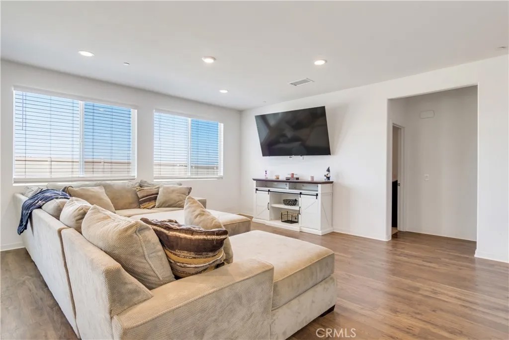 14049 Amorosa Ct