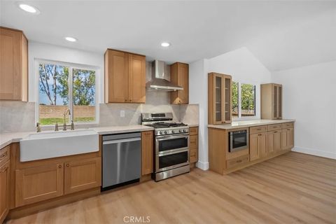 Photo of 21081 Paseo Verdura, Lake Forest, CA 92630 (MLS # NP26046204)