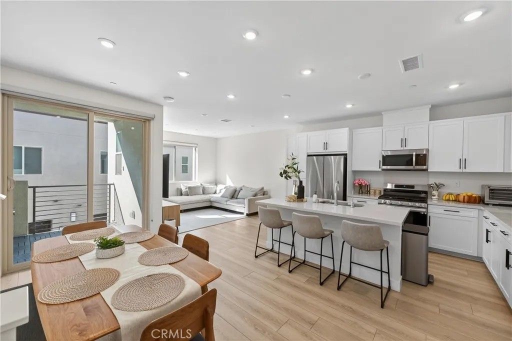 Photo of 1572 Lima Way #6, Placentia, CA 92870 (MLS # TR26007228)