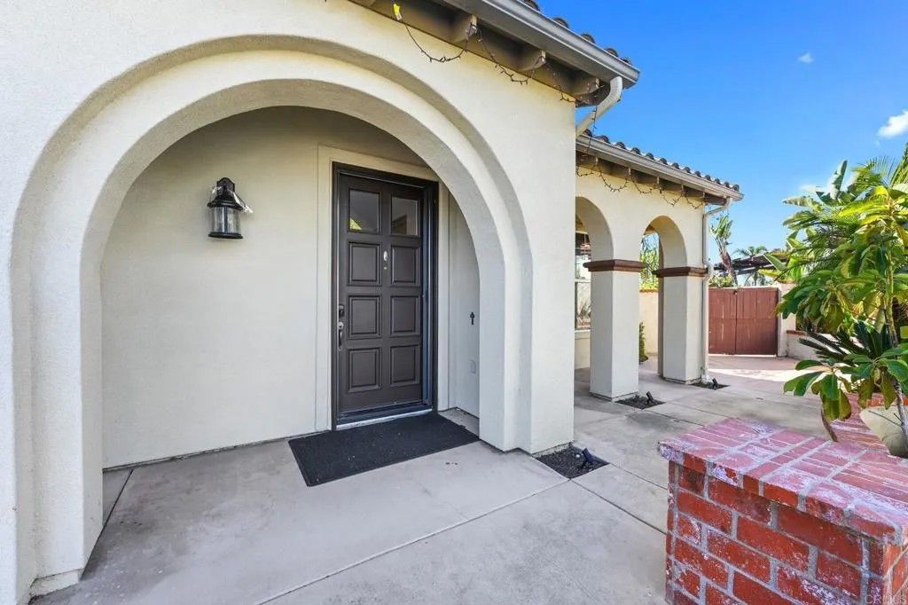 Photo of 1005 Canvasback Drive, Carlsbad, CA 92011 (MLS # NDP2510564)