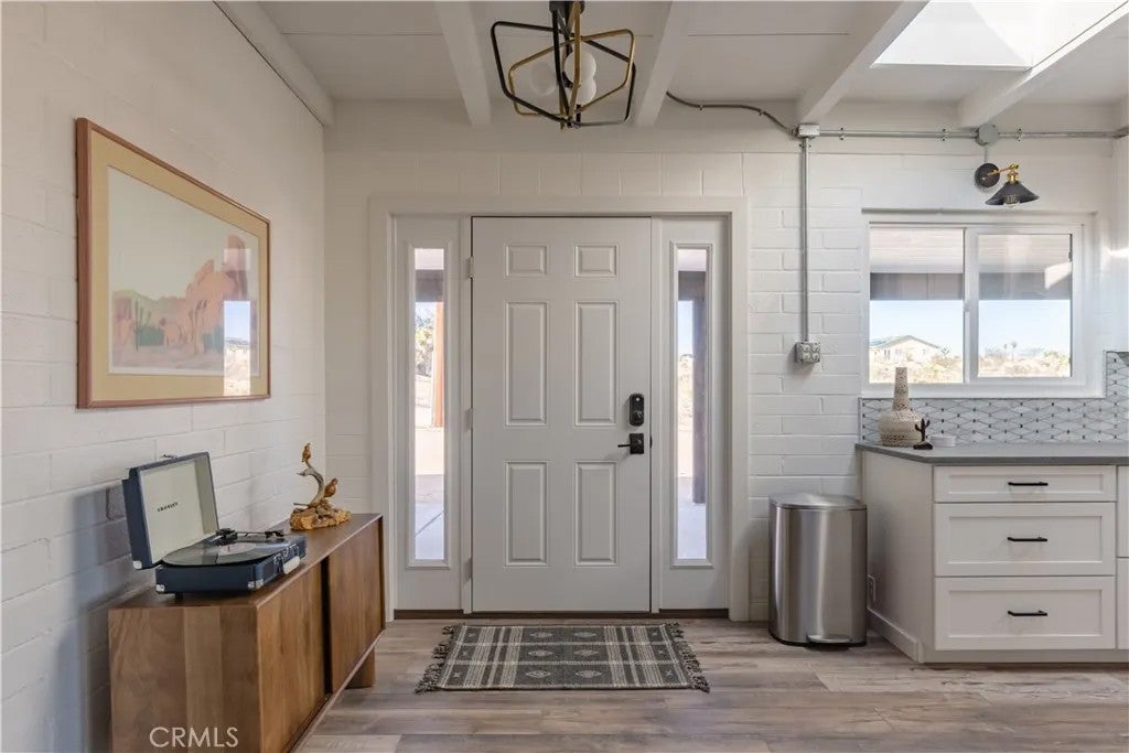 5951 Linda Lee Drive