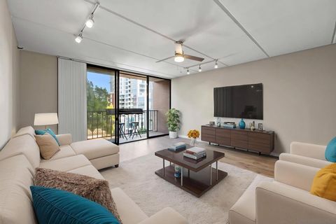 1333 8th Ave 204 San Diego CA 92101