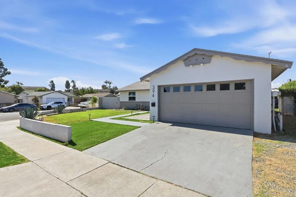 394 Coralwood Dr
