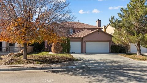 43341 Elizabeth Lancaster CA 93535