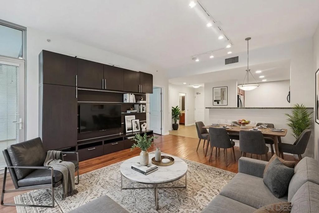 Photo of 206 Park Blvd #307, San Diego, CA 92101 (MLS # 260005399)