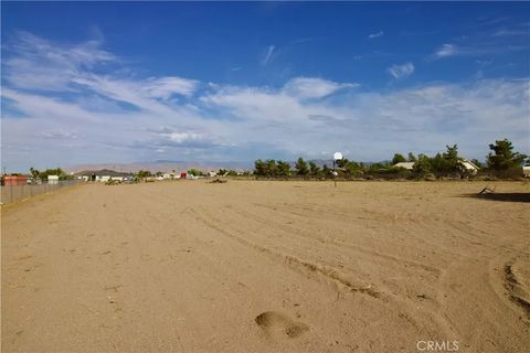 Tiny photo for 8011 Fuente Ave, Oak Hills, CA 92344 (MLS # IG25248877)