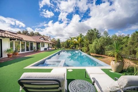 11 Country Glen Rd Fallbrook CA 92028