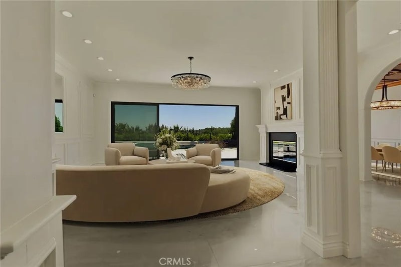 5124 Boda Place