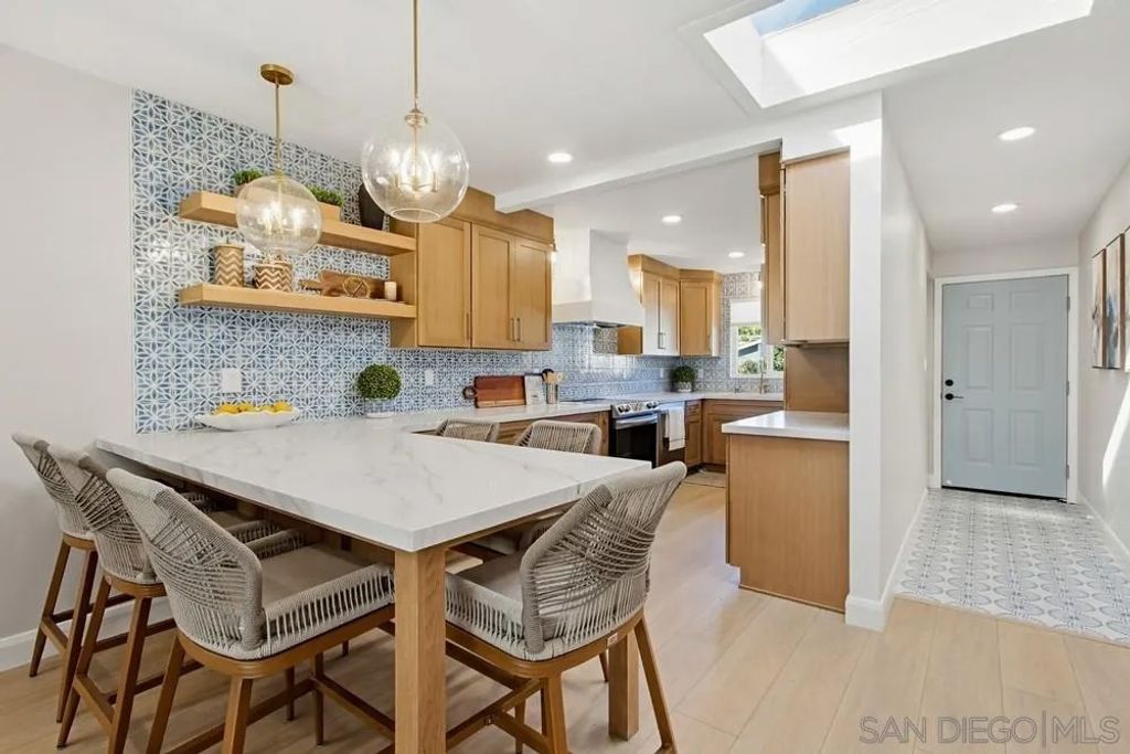 Photo of 710 Encinitas Blvd, Encinitas, CA 92024 (MLS # 260003684)