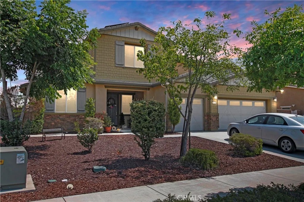 Photo of 13122 Capricornio St, Riverside, CA 92503 (MLS # IG26037284)