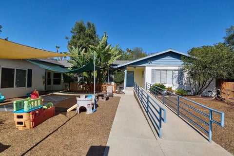 Photo of 2017 Felicita Road, Escondido, CA 92025 (MLS # NDP2608324)