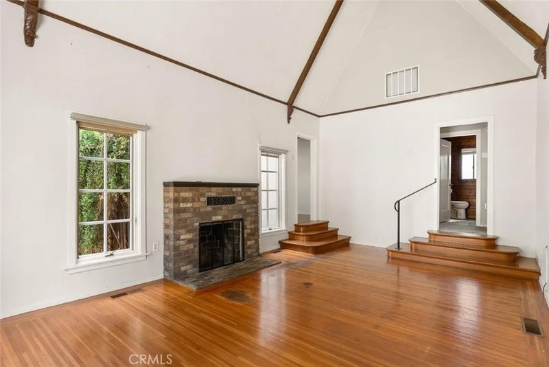 418 W Laurel Street