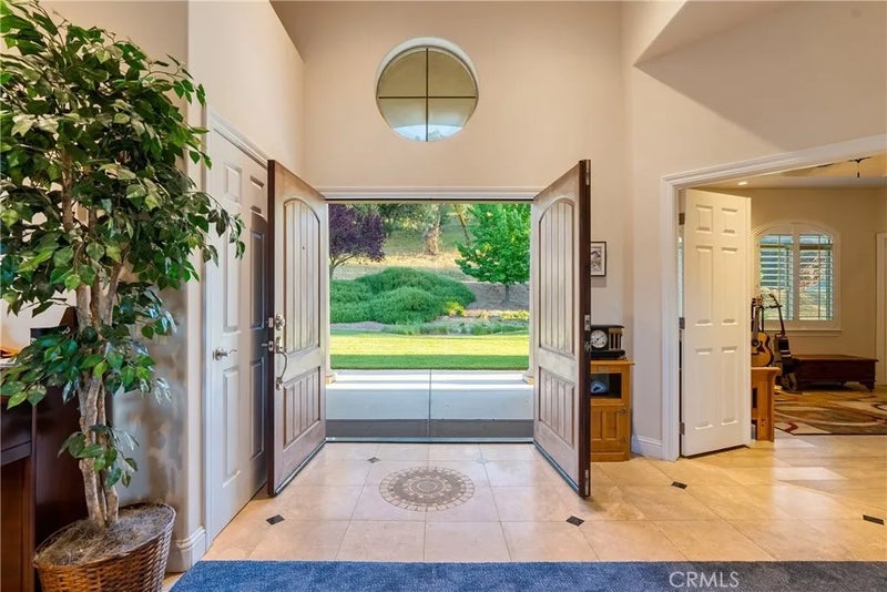 6205 San Gabriel Rd