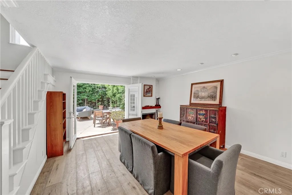 365 Grenoble Lane