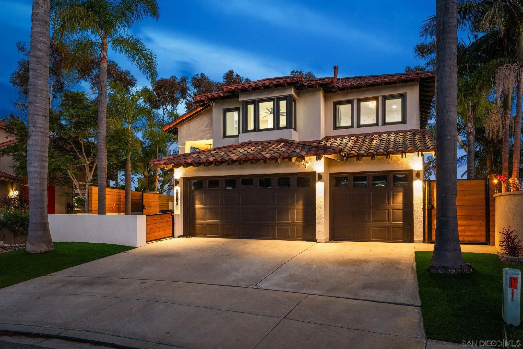 4563 Tarantella Ln
