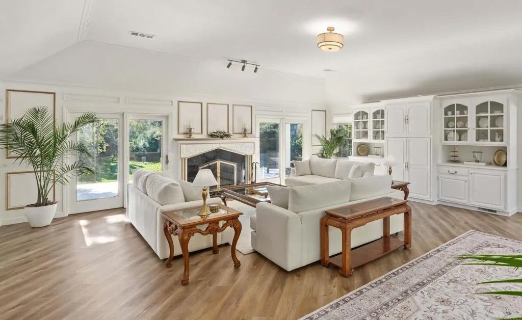 Photo of 9 Country Glen Road, Fallbrook, CA 92028 (MLS # NDP2600714)