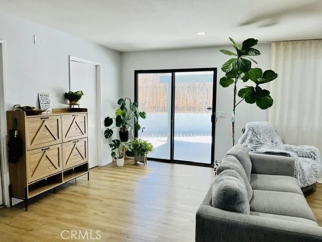 17260 Forest Hills
