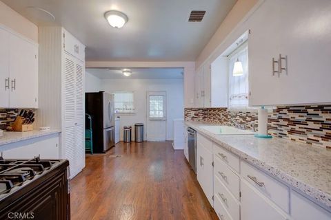 Tiny photo for 651 E 21st St, Merced, CA 95340 (MLS # MC25248238)