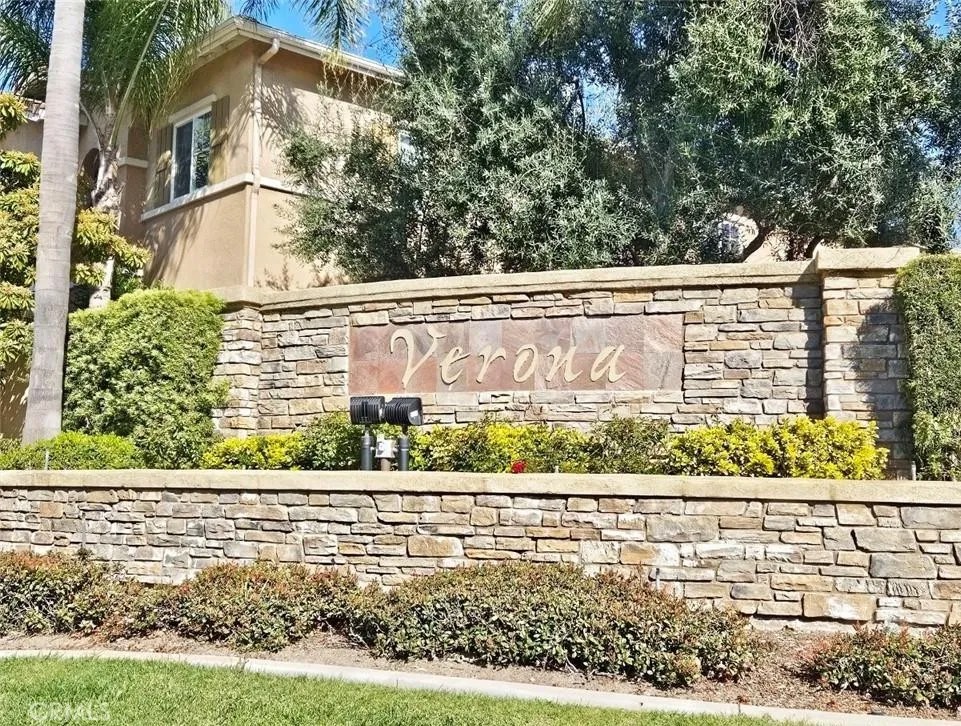 26514 Arboretum way,#1806
