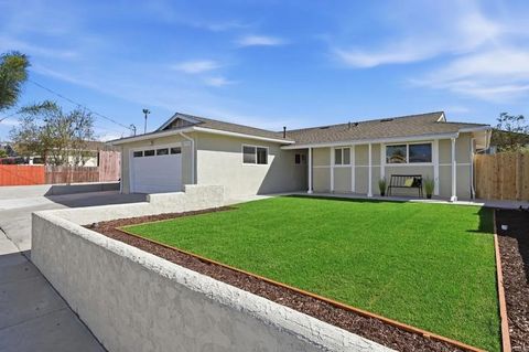 Photo of 4950 Luna Drive, Oceanside, CA 92057 (MLS # NDP2601861)