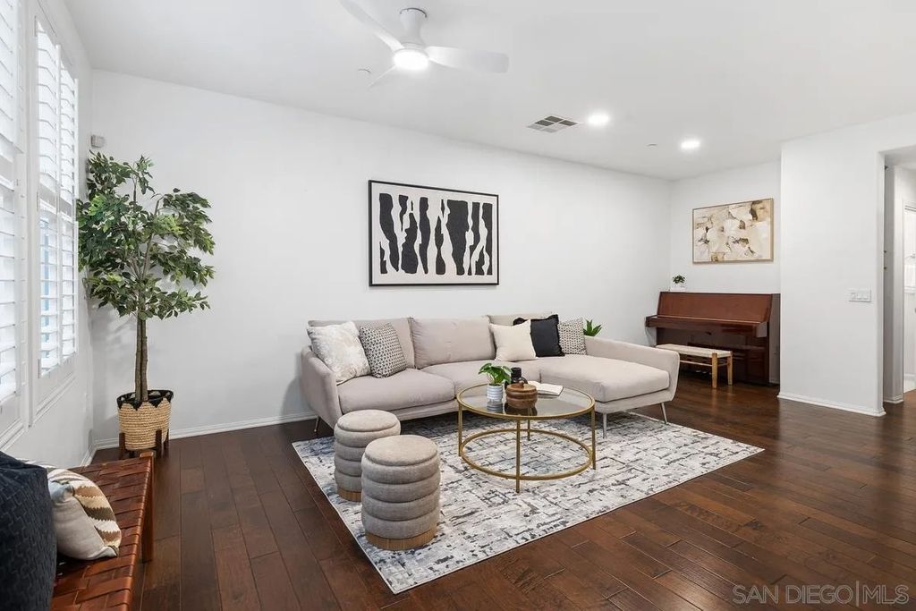 Photo of 10785 New Grv #87, San Diego, CA 92130 (MLS # 250044409)