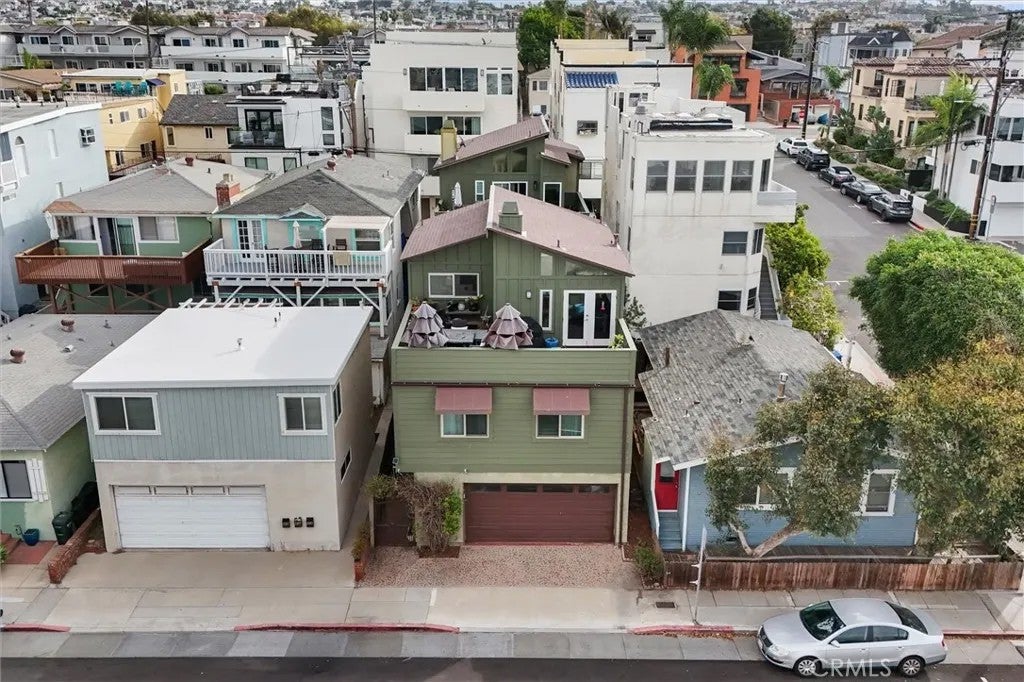 412 Manhattan Avenue